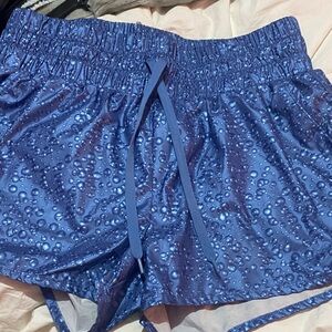 ZYIA Navy Textured Active Shorts